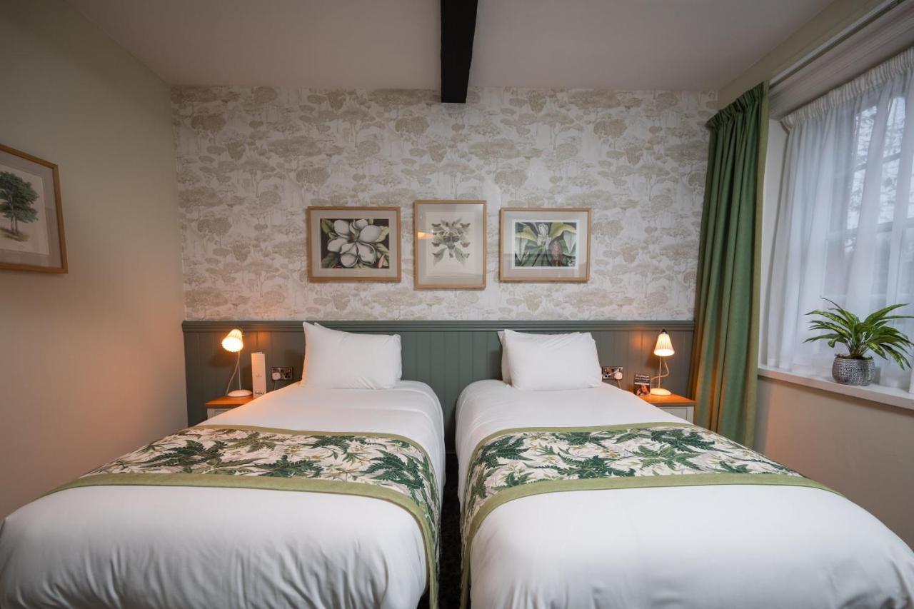 Rockingham Arms By Greene King Inns Wentworth  エクステリア 写真